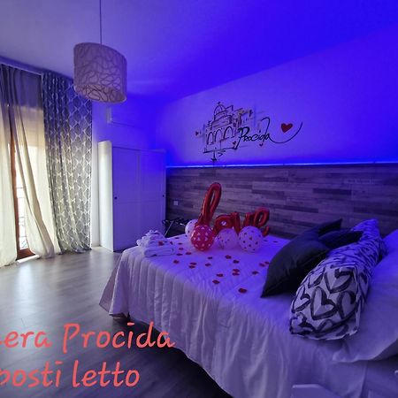 Bed and Breakfast Happy In Nápoles Exterior foto