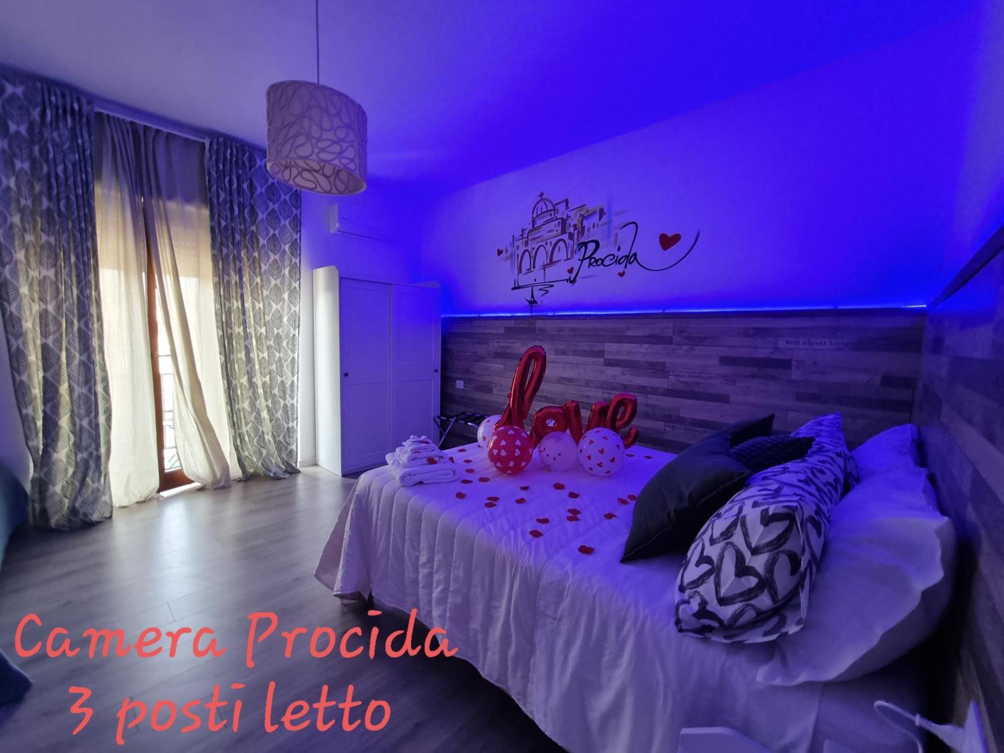 Bed and Breakfast Happy In Nápoles Exterior foto