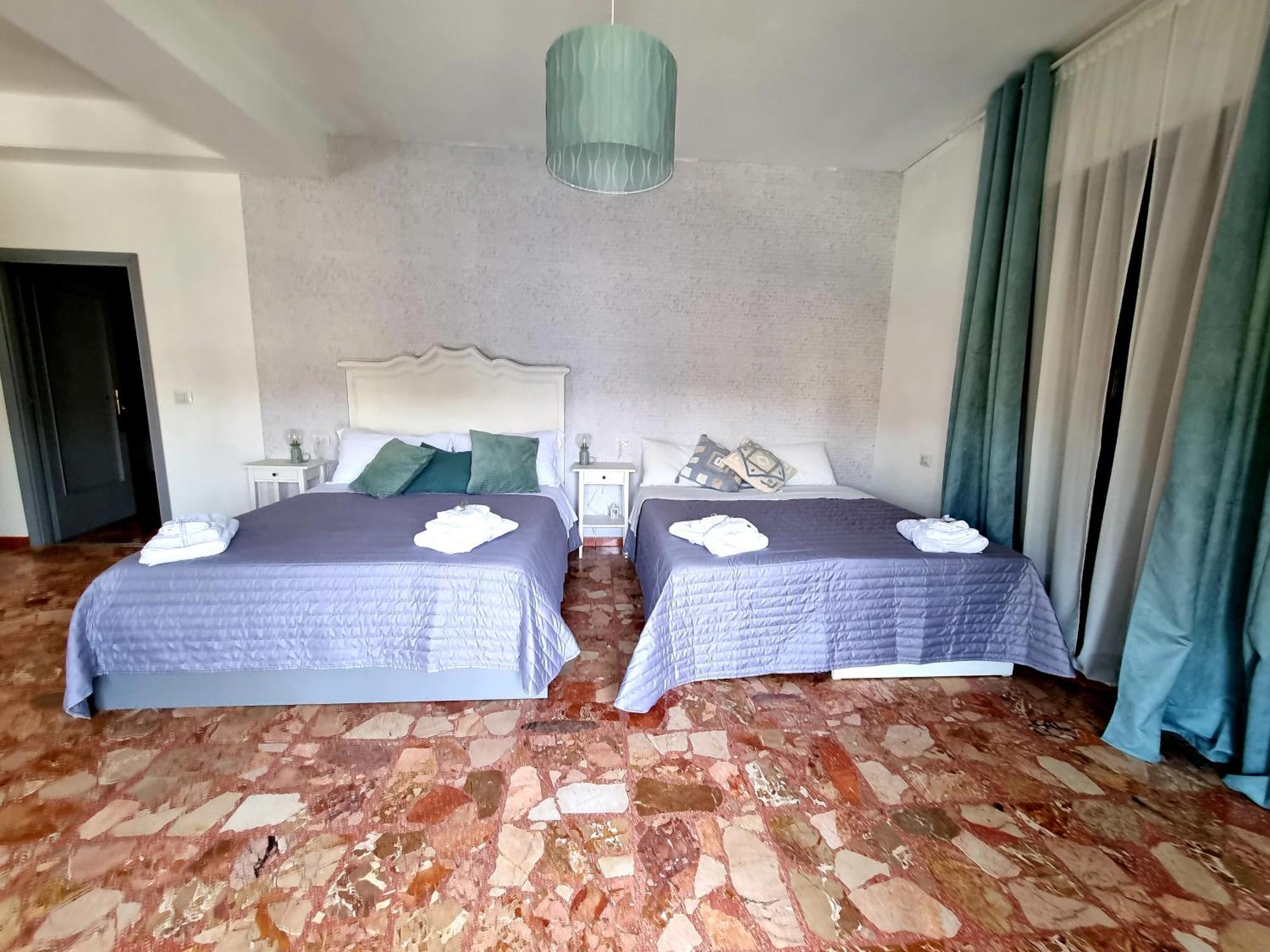 Bed and Breakfast Happy In Nápoles Exterior foto