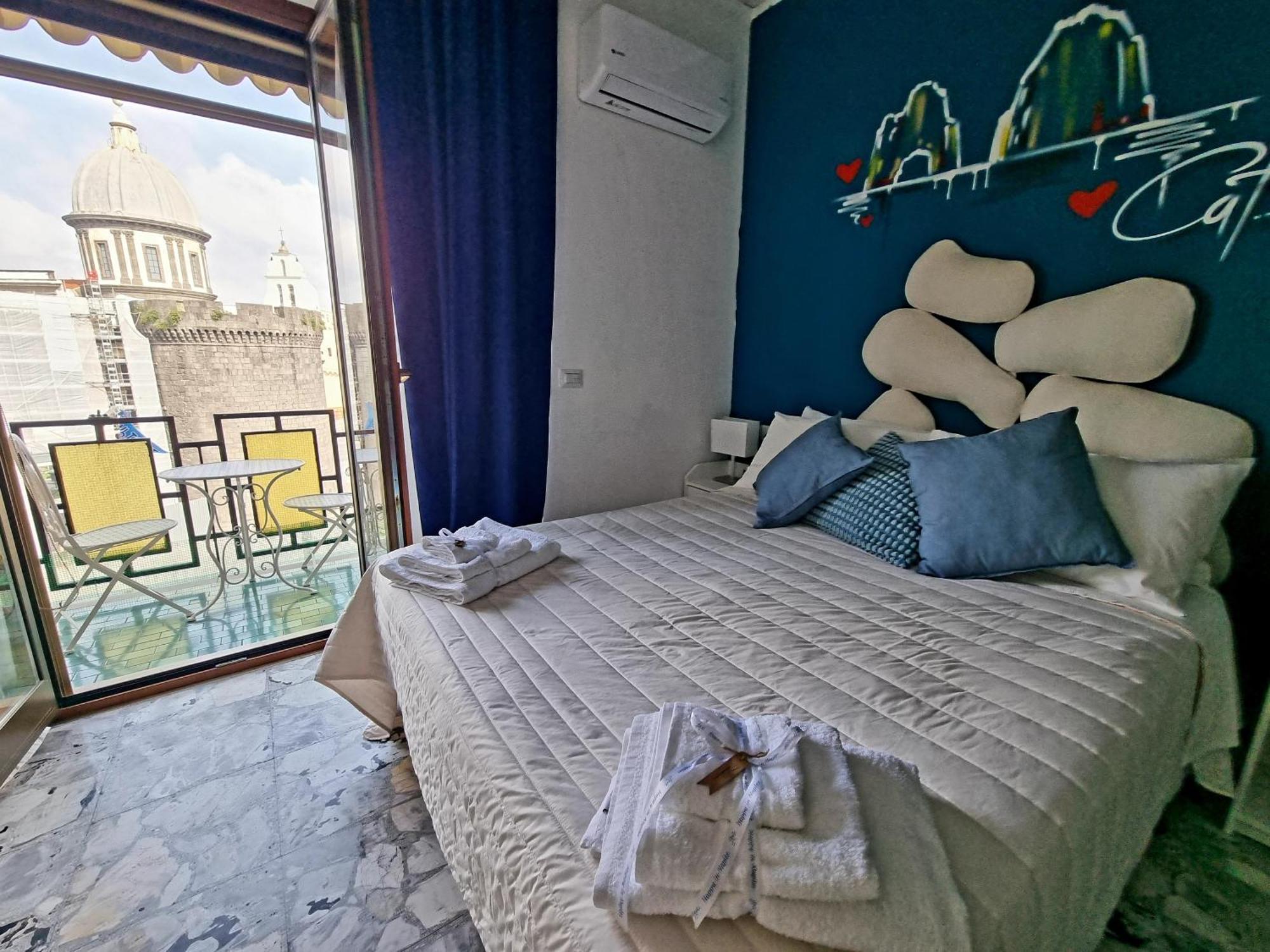Bed and Breakfast Happy In Nápoles Exterior foto